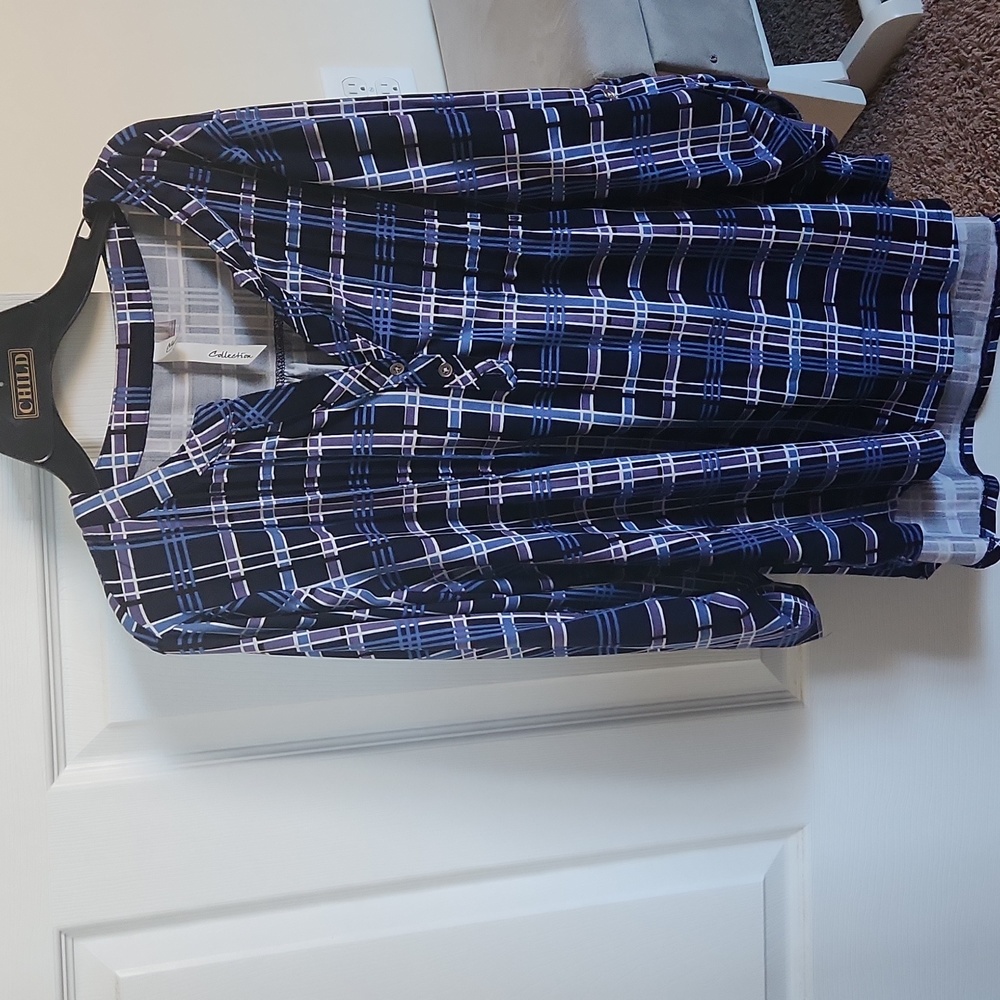NY Collection Roll up sleeves Henley blouse Blue purple Large